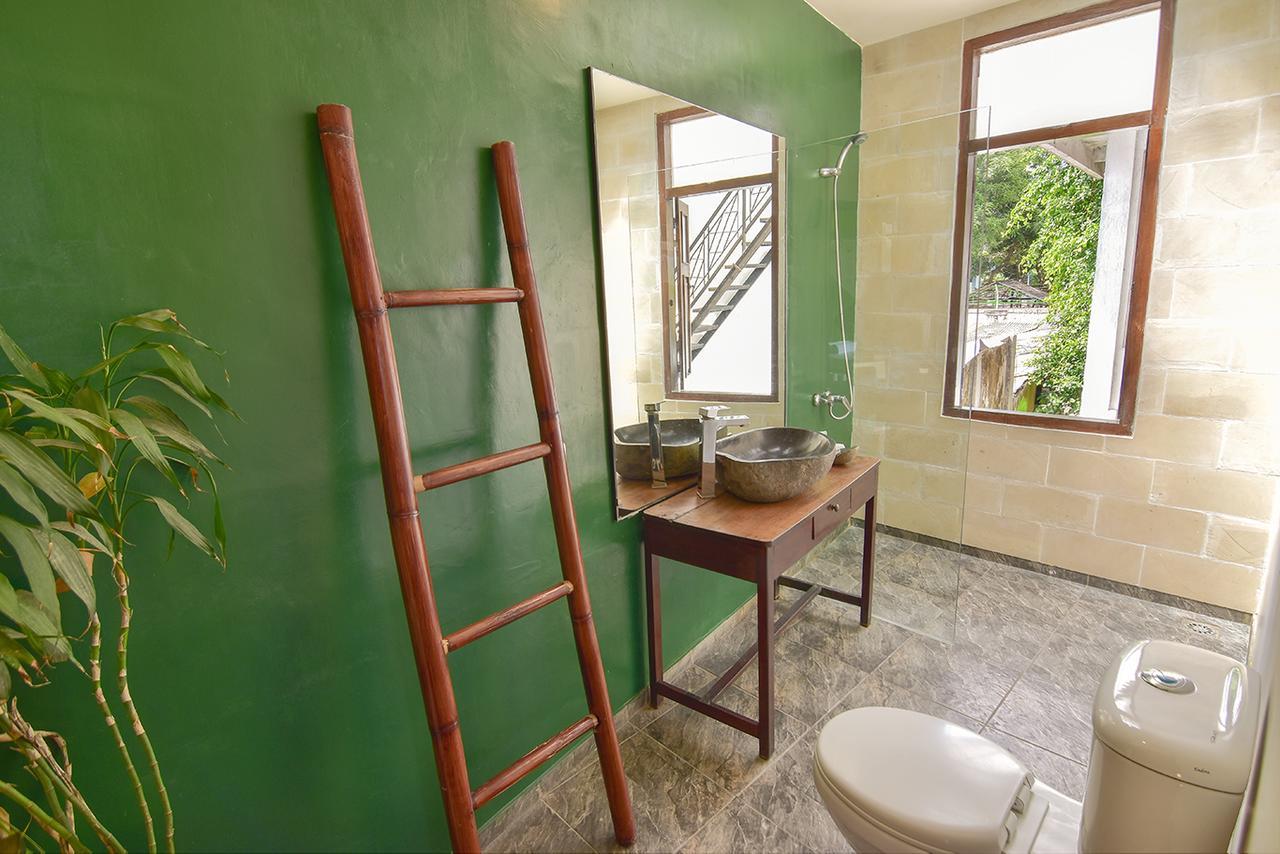 Tiga Lima Homestay Джокьякарта Экстерьер фото